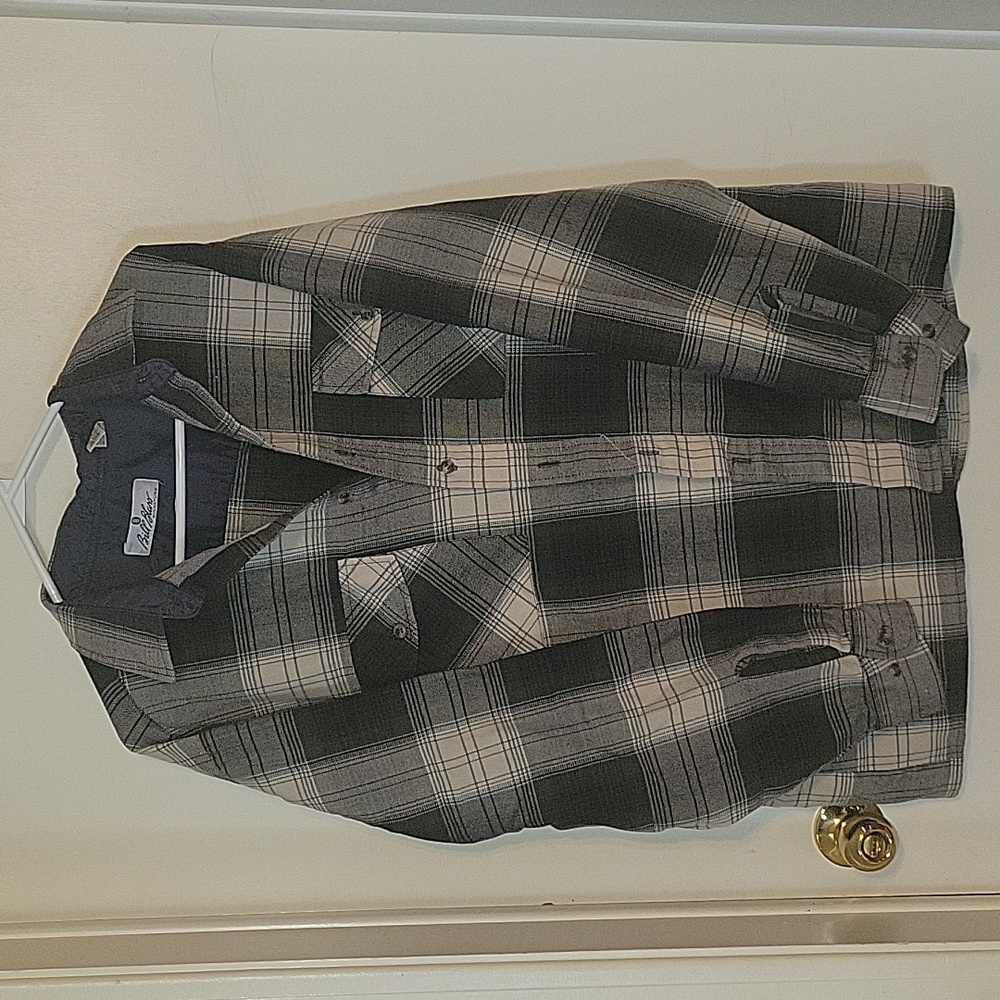 Bill Blass Signature plaid button up